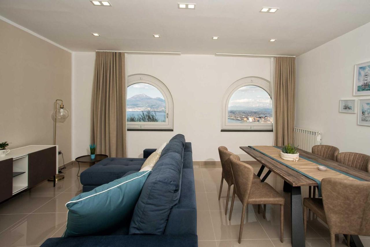 Charme En Bleu Aparthotel Castellammare di Stabia Exteriör bild